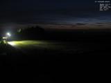 23 : 00