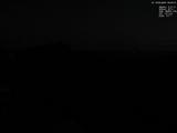 03 : 00