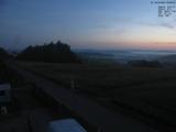 03 : 48