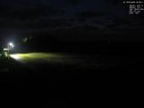 22 : 56