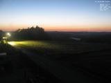 22 : 28