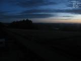 03 : 44