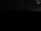 03 : 04