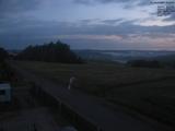 04 : 04
