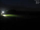 22 : 00