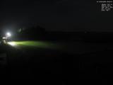 23 : 00