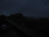 19 : 44