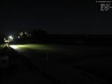 22 : 04
