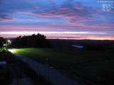 22 : 04