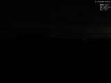 03 : 04