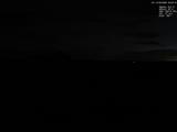 03 : 00