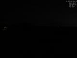 03 : 32