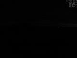 03 : 32
