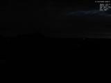 04 : 04