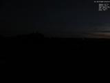 04 : 00