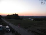 21 : 00