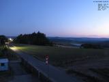 04 : 44
