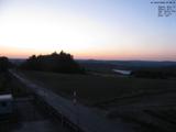 21 : 08