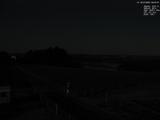 02 : 00