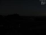 04 : 00