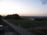 19 : 52