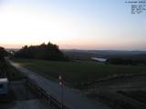 19 : 56