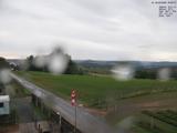 18 : 52