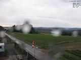 19 : 00