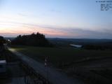 19 : 52