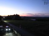 19 : 56