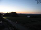 19 : 48