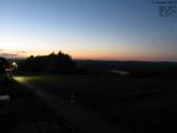 19 : 56