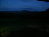 04 : 00