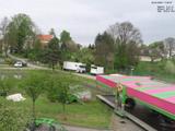 17 : 44