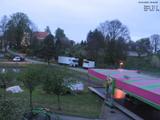 05 : 48