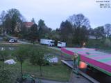 05 : 52