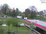 06 : 32