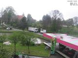 17 : 48