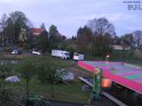 05 : 32
