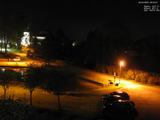 22 : 00