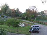 06 : 00