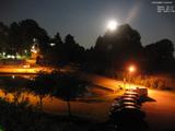 01 : 00