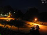 23 : 04