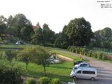 07 : 00
