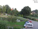19 : 48