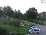06 : 00