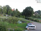 18 : 48