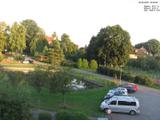 19 : 48