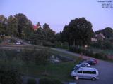 21 : 00