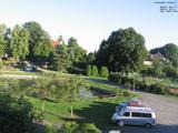 18 : 56